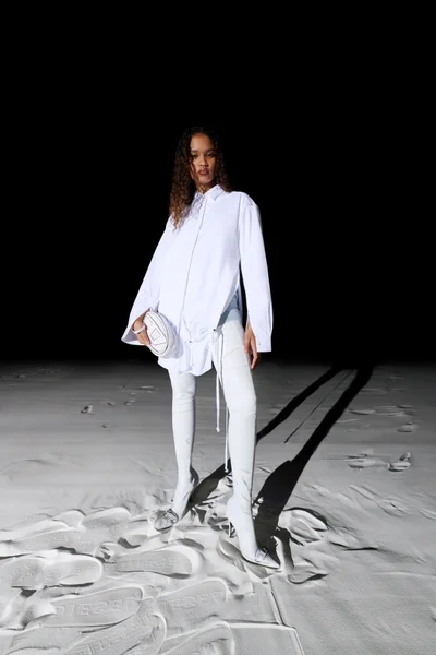 Look 35